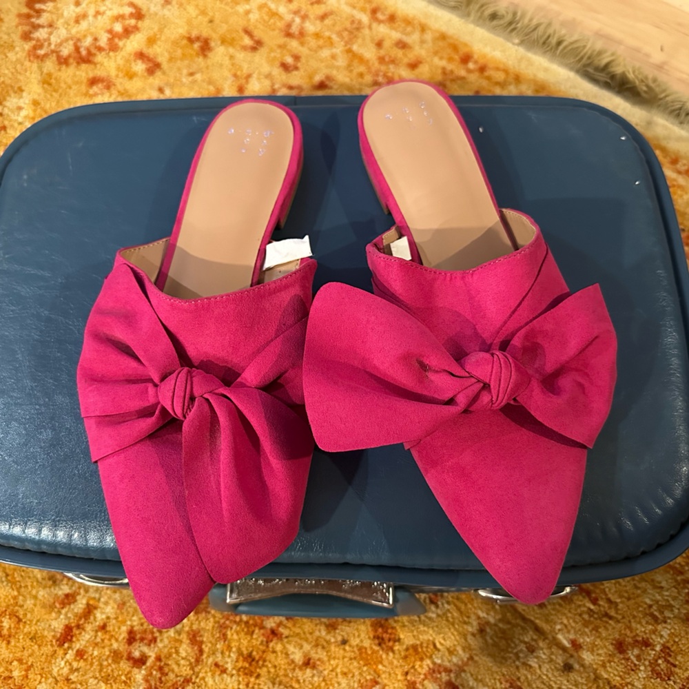 a new day Fuchsia Bow Mules
